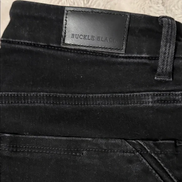 Classic Black Women's Jeans-Buckle Black 28/30 curvy fit - Picture 2 of 10